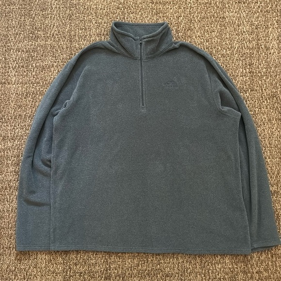The North Face 1/4 Zip Gray Fleece - Picture 1 of 9